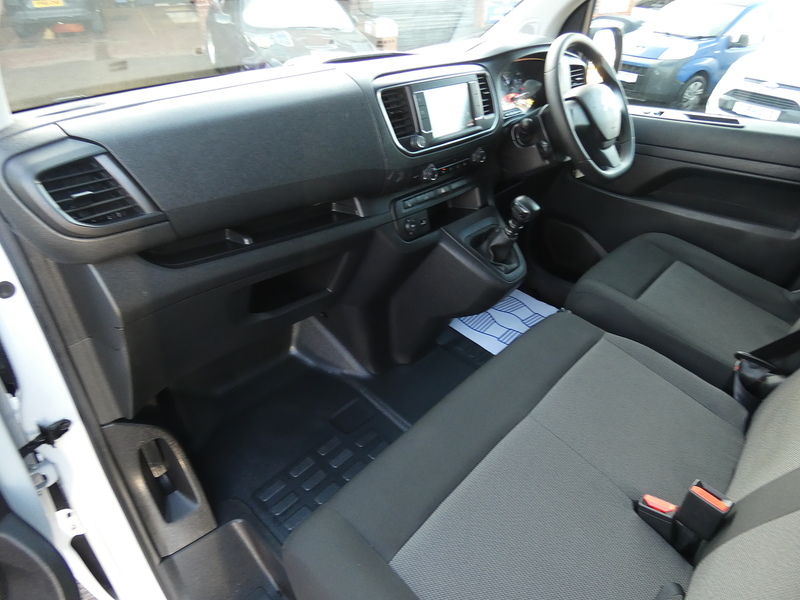 Citroen 2023 23 CITROEN DISPATCH 1.5 BLUEHDI ENTERPRISE EDITION MWB 64K NICE SPEC