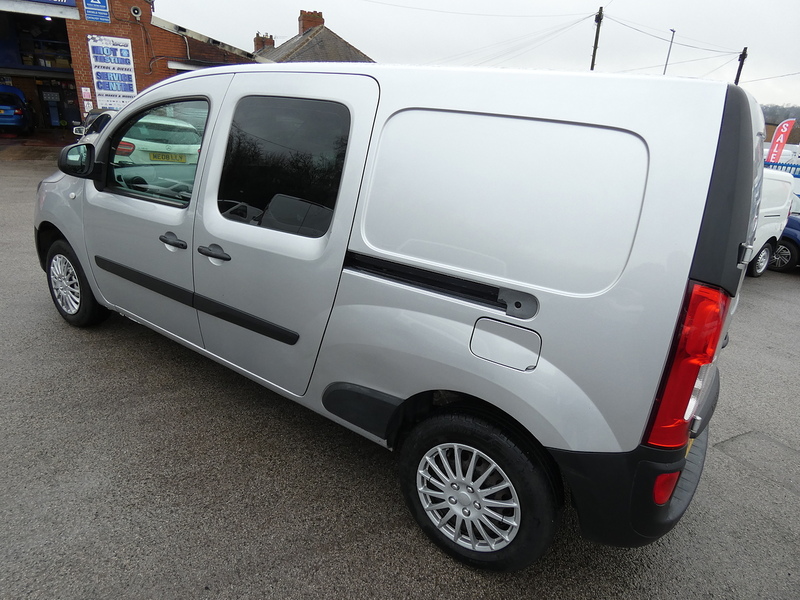 Mercedes-Benz 2018 68 MERCEDES CITAN 111 1.5DCI DOUBLE CAB CREW VAN 5 SEATER