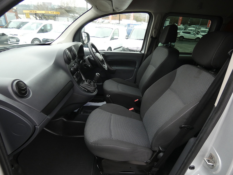 Mercedes-Benz 2018 68 MERCEDES CITAN 111 1.5DCI DOUBLE CAB CREW VAN 5 SEATER