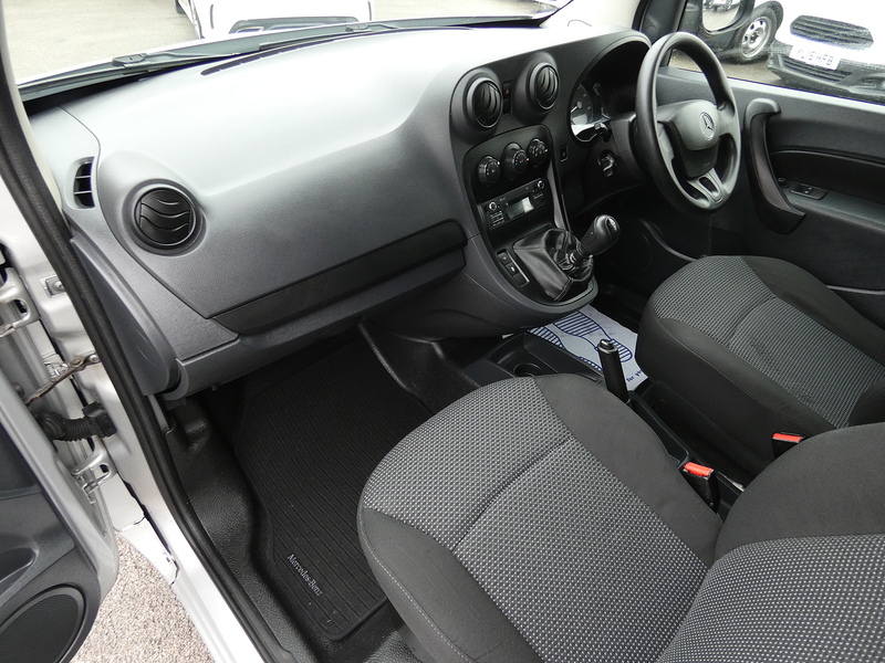 Mercedes-Benz 2018 68 MERCEDES CITAN 111 1.5DCI DOUBLE CAB CREW VAN 5 SEATER
