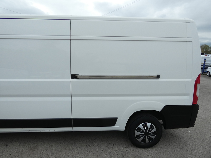 Peugeot 2018 68 PEUGEOT BOXER 2.0 BLUEHDI EURO 6 PROFESSIONAL L3H2 LWB EX POLICE FULL HISTORY