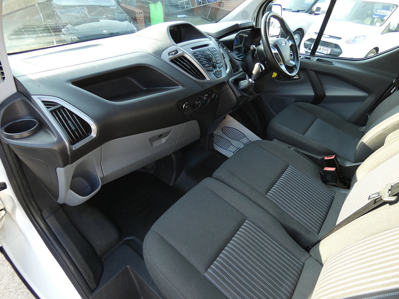 Ford 2017 17 FORD TRANSIT CUSTOM TREND 310 L1H1 FULL HISTORY EX POLICE