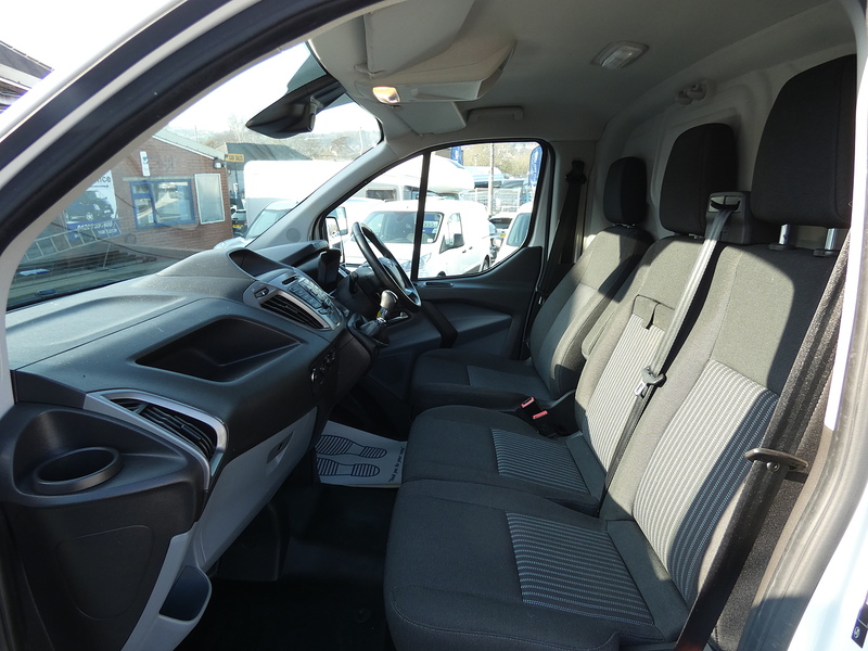 Ford 2017 17 FORD TRANSIT CUSTOM TREND 310 L1H1 FULL HISTORY EX POLICE