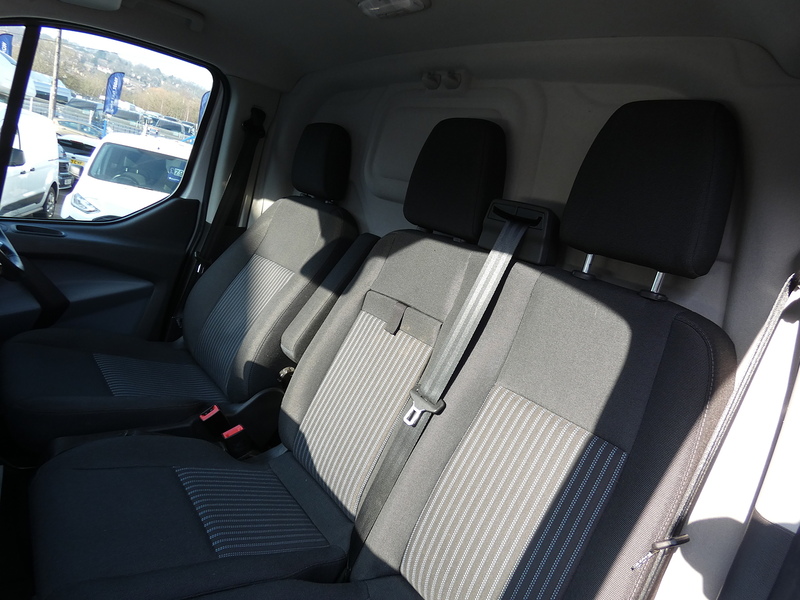 Ford 2017 17 FORD TRANSIT CUSTOM TREND 310 L1H1 FULL HISTORY EX POLICE