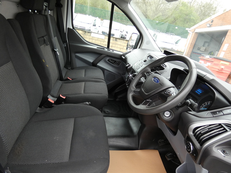 Ford 2017 17 FORD TRANSIT CUSTOM 2.0 TDCI SWB L1H1 WITH TWIN SLD