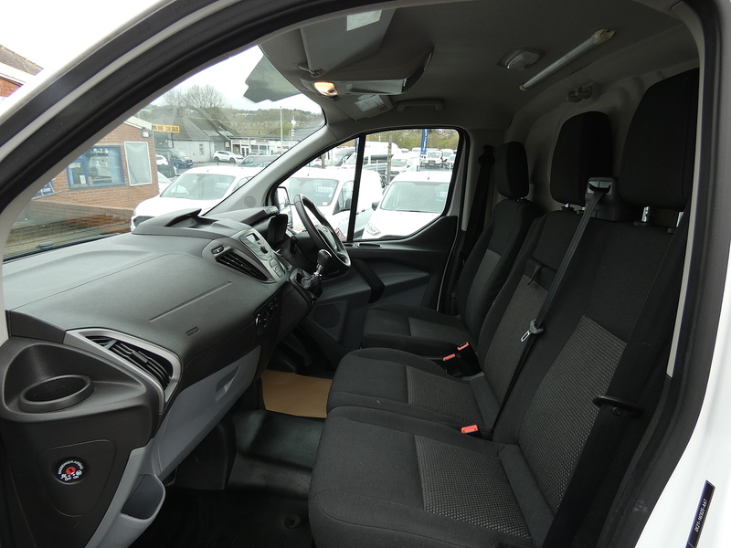 Ford 2017 17 FORD TRANSIT CUSTOM 2.0 TDCI SWB L1H1 WITH TWIN SLD