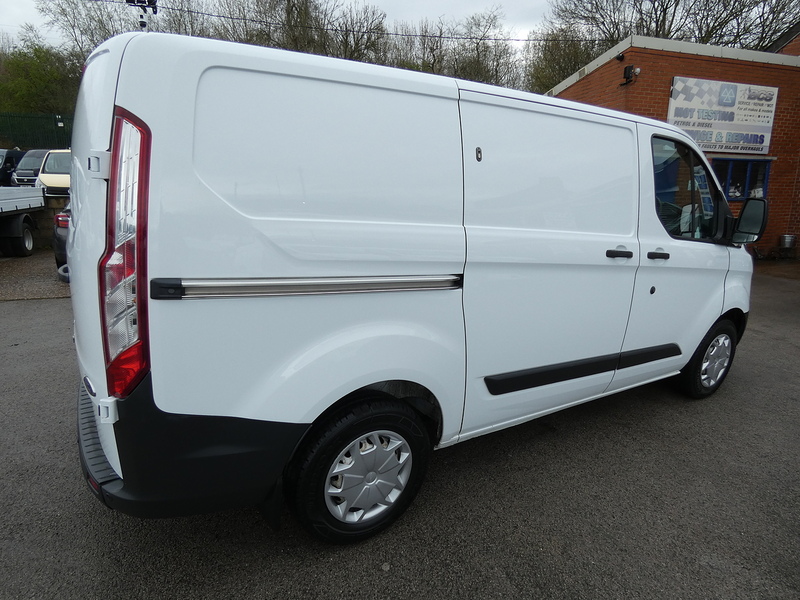 Ford 2017 17 FORD TRANSIT CUSTOM 2.0 TDCI SWB L1H1 WITH TWIN SLD