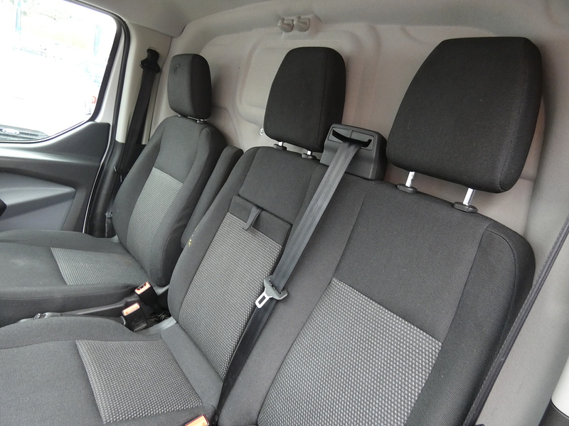 Ford 2017 17 FORD TRANSIT CUSTOM 2.0 TDCI SWB L1H1 WITH TWIN SLD