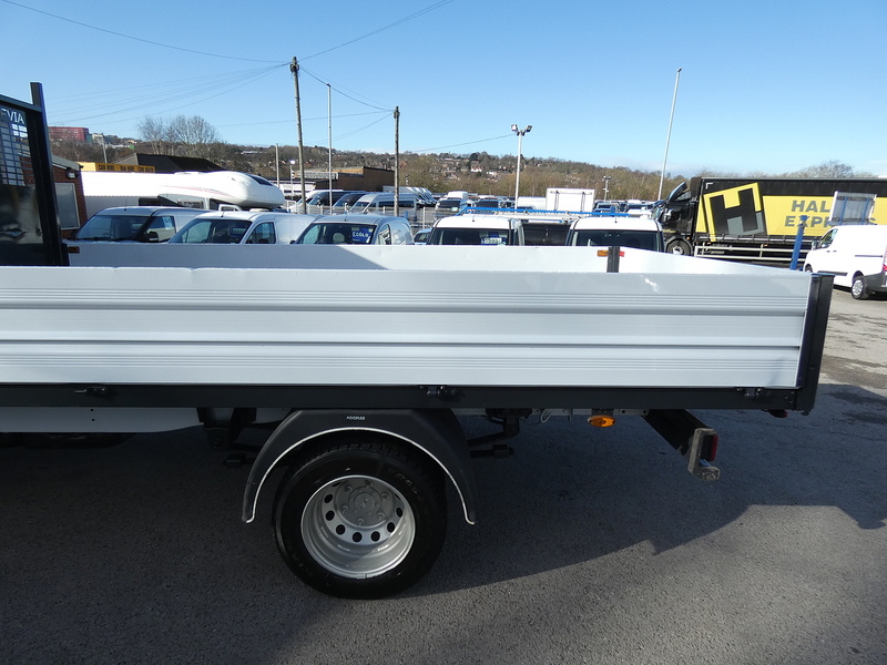 Ford 2015 15 FORD TRANSIT 2.2TDCI 350 LWB 4.1M DROPSIDE PICKUP ONLY 50K