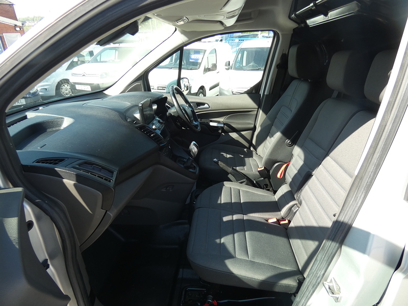 Ford 2020 69 FORD TRANSIT CONNECT 240 ECOBLUE LIMITED AUTOMATIC L2 LWB NICE SPEC