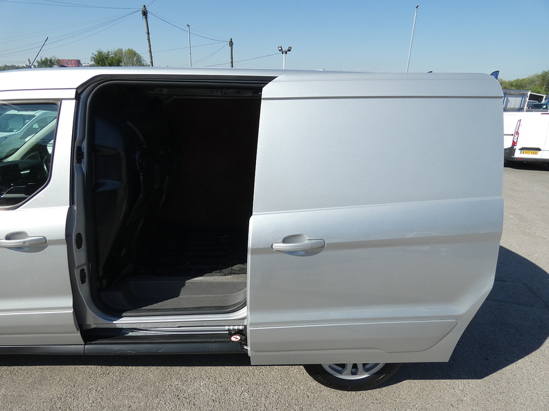 Ford 2020 69 FORD TRANSIT CONNECT 240 ECOBLUE LIMITED AUTOMATIC L2 LWB NICE SPEC
