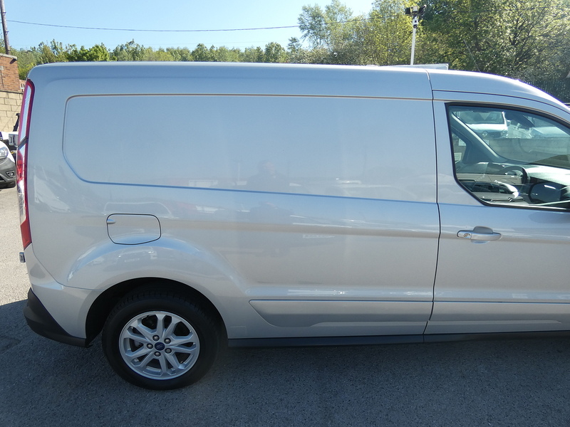 Ford 2020 69 FORD TRANSIT CONNECT 240 ECOBLUE LIMITED AUTOMATIC L2 LWB NICE SPEC