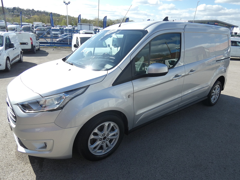 Ford 2019 69 FORD TRANSIT CONNECT 240 ECOBLUE LIMITED L2 LWB FULL HISTORY