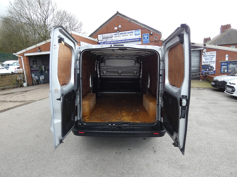 Renault 2019 19 RENAULT TRAFIC 1.6DCI SPORT LWB L2 120PS STUNNING VAN