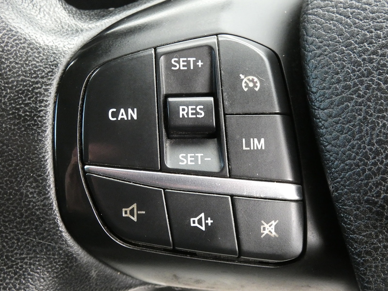 Ford 2022 22 FORD TRANSIT CUSTOM 2.0 ECOBLUE LIMITED L1H1 SWB ONLY 50K NEW WET BELT