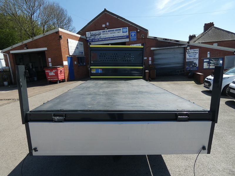 Peugeot 2021 21 PEUGEOT BOXER 2.2 BLUEHDI BUILT FOR BUSINESS 4.2M L4 DROPSIDE PICKUP