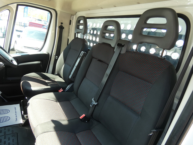 Peugeot 2021 21 PEUGEOT BOXER 2.2 BLUEHDI BUILT FOR BUSINESS 4.2M L4 DROPSIDE PICKUP