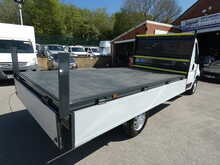 Peugeot Boxer BlueHDi 335 Built for Business 