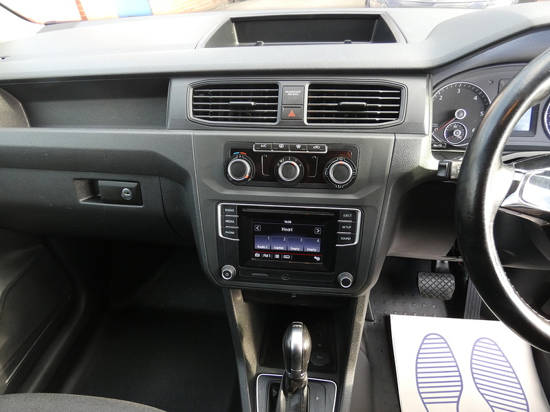 Volkswagen 2016 16 VOLKSWAGEN CADDY 2.0TDI C20 BLUEMOTION TECH HIGHLINE DSG AUTO FULL HISTORY