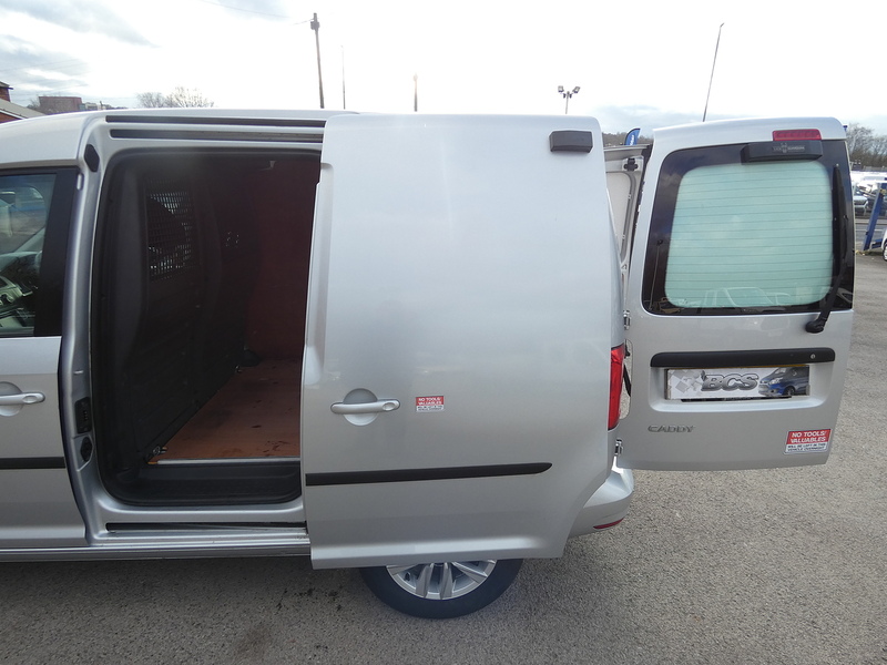 Volkswagen 2016 16 VOLKSWAGEN CADDY 2.0TDI C20 BLUEMOTION TECH HIGHLINE DSG AUTO FULL HISTORY