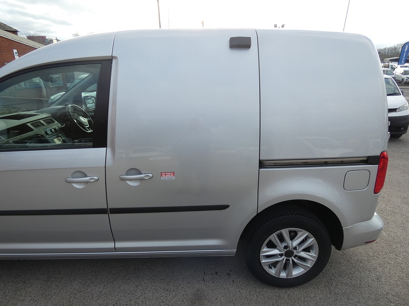 Volkswagen 2016 16 VOLKSWAGEN CADDY 2.0TDI C20 BLUEMOTION TECH HIGHLINE DSG AUTO FULL HISTORY