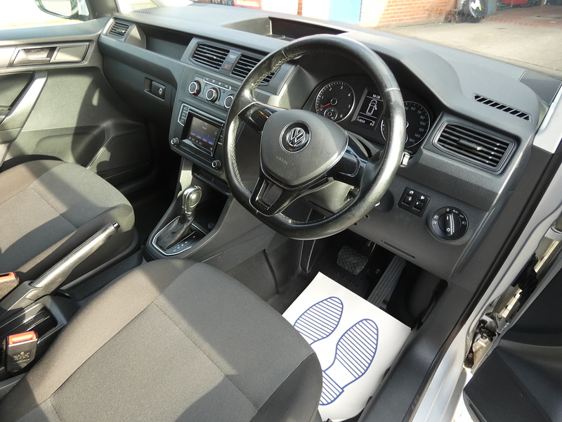 Volkswagen 2016 16 VOLKSWAGEN CADDY 2.0TDI C20 BLUEMOTION TECH HIGHLINE DSG AUTO FULL HISTORY