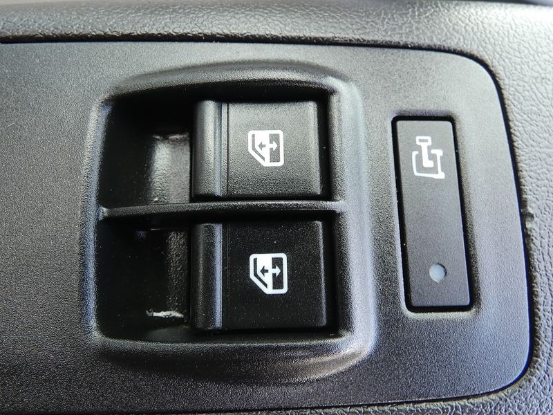 Peugeot 2020 70 PEUGEOT BOXER 2.2 BLUEHDI PROFESSIONAL L2H2 MWB ONLY 52K FSH