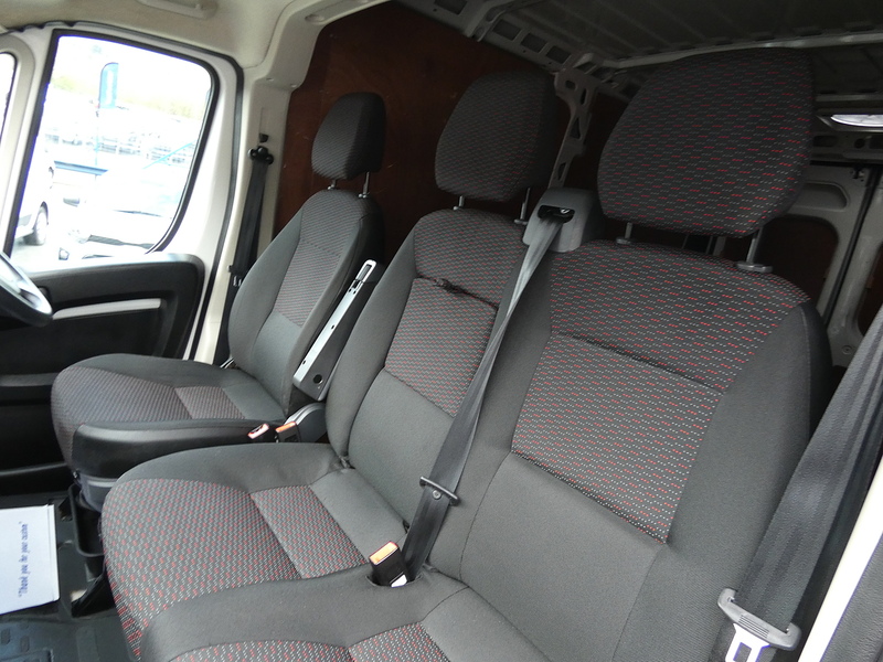 Peugeot 2020 70 PEUGEOT BOXER 2.2 BLUEHDI PROFESSIONAL L2H2 MWB ONLY 52K FSH