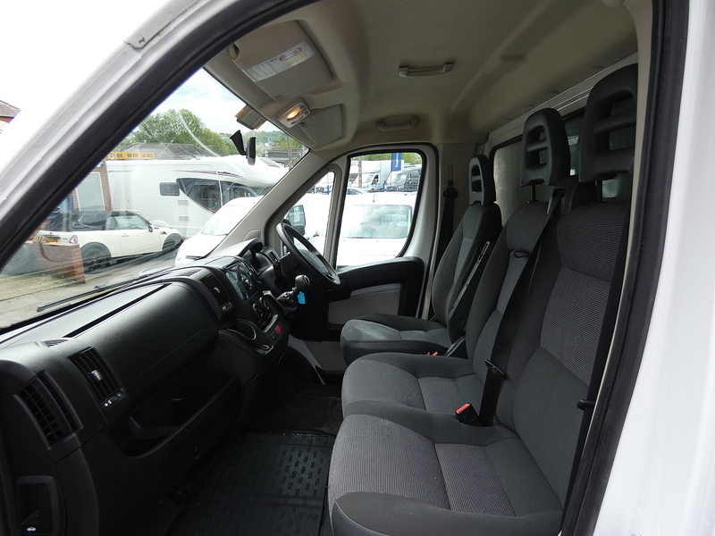 Peugeot 2014 14 PEUGEOT BOXER 2.2HDI 335 LUTON WITH TAIL LIFT 3.9M BODY ONLY 97K