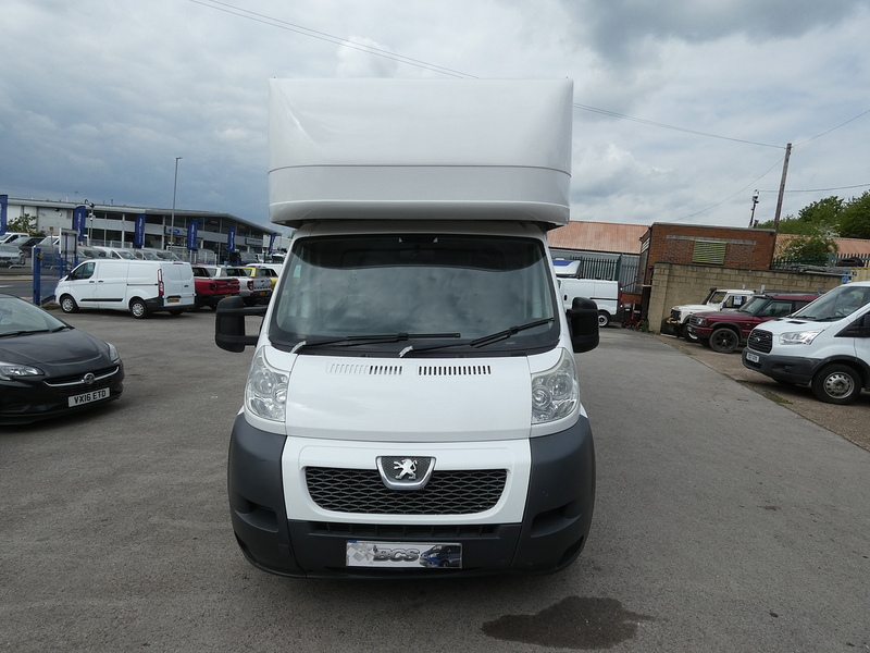 Peugeot 2014 14 PEUGEOT BOXER 2.2HDI 335 LUTON WITH TAIL LIFT 3.9M BODY ONLY 97K