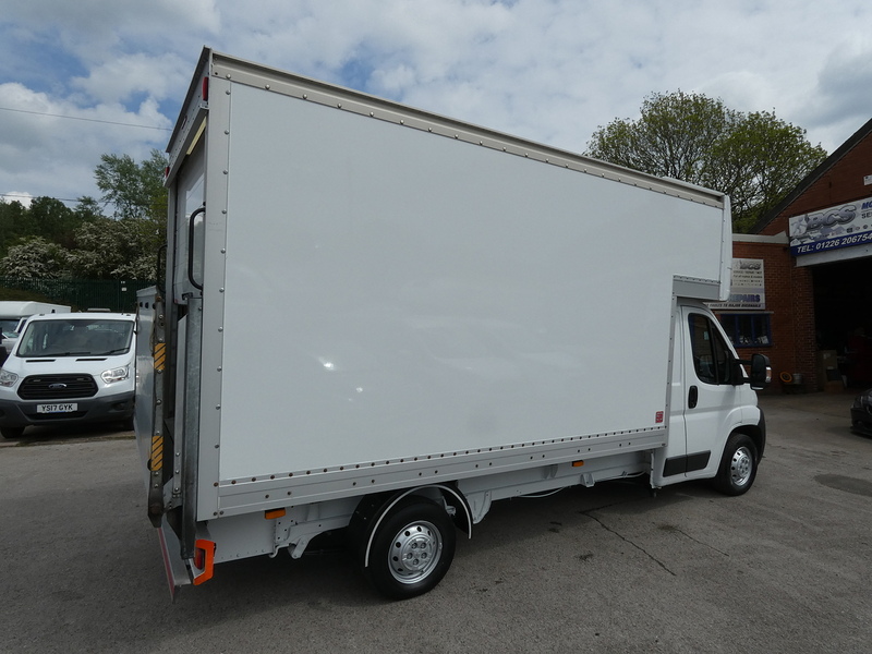 Peugeot 2014 14 PEUGEOT BOXER 2.2HDI 335 LUTON WITH TAIL LIFT 3.9M BODY ONLY 97K