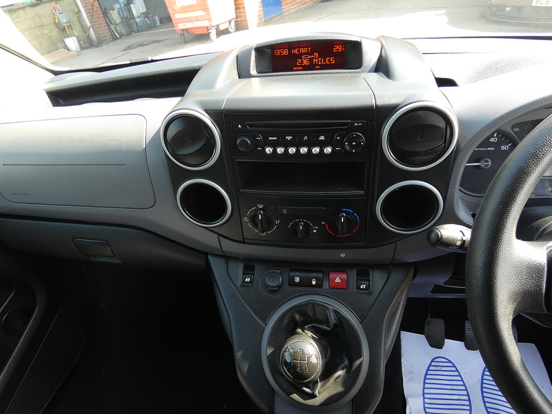 Peugeot 2016 65 PEUGEOT PARTNER 1.6HDI 850 FREEZER VAN ONLY 57K EX COUNCIL