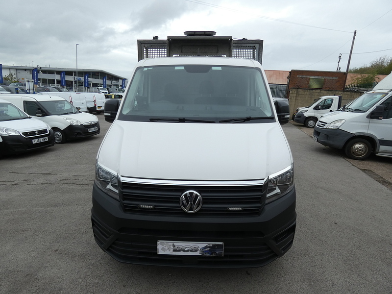 Volkswagen 2021 21 VOLKSWAGEN CRAFTER 2.0TDI CR35 STARTLINE DROPSIDE PICKUP TAIL LIFT FSH