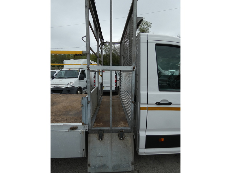 Volkswagen 2021 21 VOLKSWAGEN CRAFTER 2.0TDI CR35 STARTLINE DROPSIDE PICKUP TAIL LIFT FSH