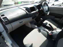 2012 12 MITSUBISHI L200 2.5 DI-D 4 LIFE SINGLE CAB 4X4 ONLY 54K FSH NO VAT