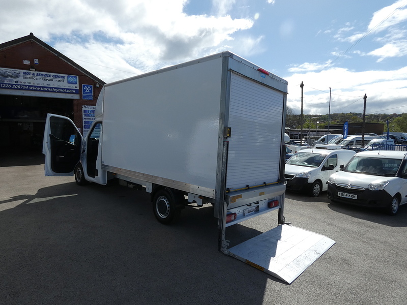 Renault 2021 21 RENAULT MASTER 2.3CDI 35 BUSINESS 4M LUTON WITH TAIL LIFT