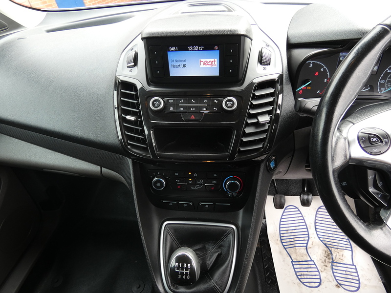 Ford 2019 69 FORD TRANSIT CONNECT 1.5 ECOBLUE 120PS LIMITED ONLY 77K NO VAT