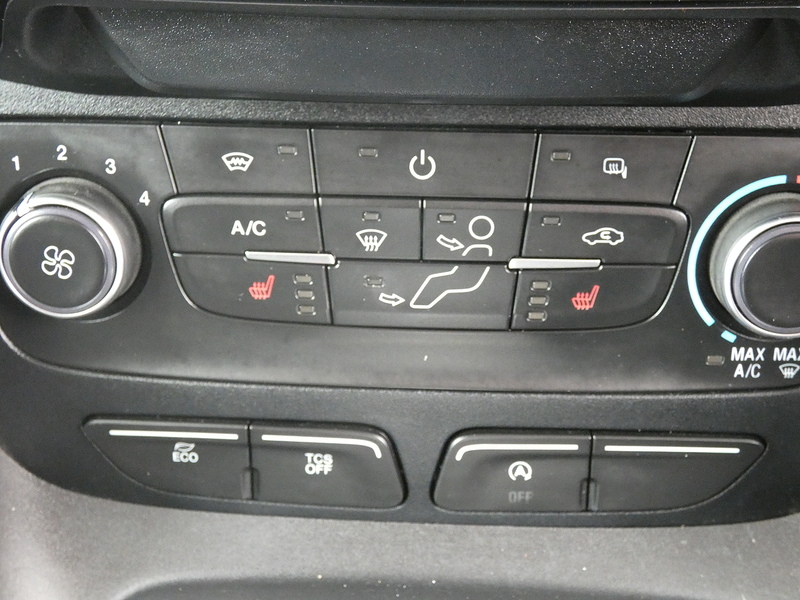 Ford 2019 69 FORD TRANSIT CONNECT 1.5 ECOBLUE 120PS LIMITED ONLY 77K NO VAT