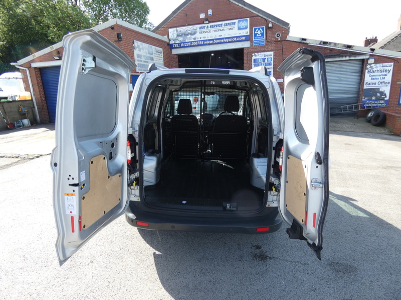 Ford 2020 20 FORD TRANSIT COURIER 1.0 ECOBOOST LIMITED PETROL