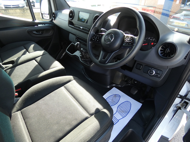 Mercedes-Benz 2022 22 MERCEDES SPRINTER 315 2.0 CDI PROGRESSIVE L2H2 MWB MED ROOF ONLY 45K