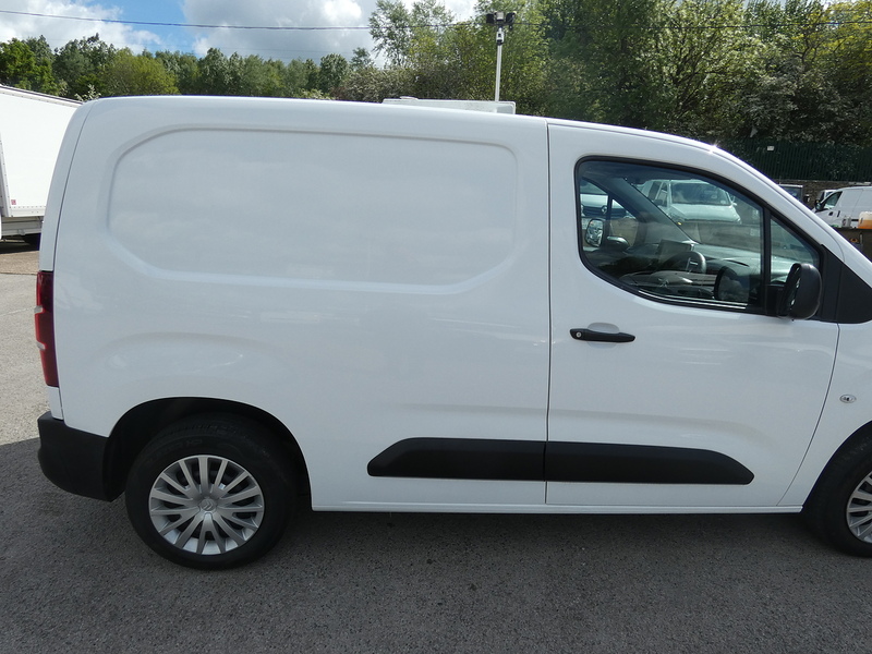 Citroen 2021 21 CITROEN BERLINGO 1.5HDI 650 ENTERPRISE 6 SEAT CREW VAN ONLY 43K