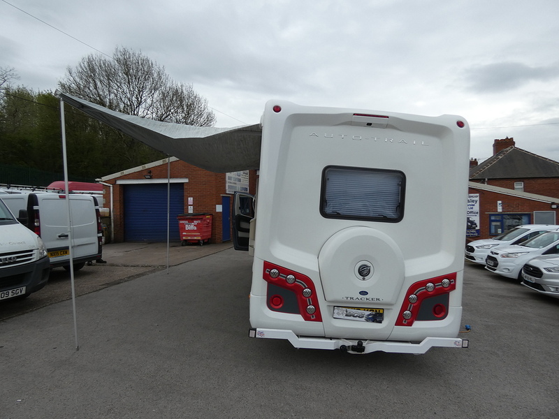 Fiat 2016 16 FIAT AUTO-TRAIL TRACKER RB HI-LINE 6 BERTH HD FIXED BED MEGA LOW MILES