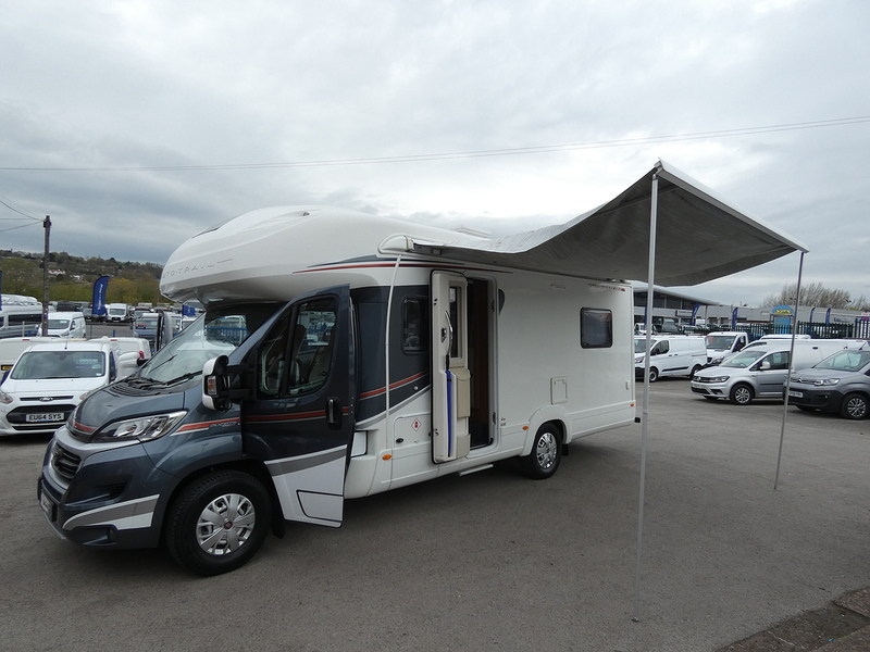 Fiat 2016 16 FIAT AUTO-TRAIL TRACKER RB HI-LINE 6 BERTH HD FIXED BED MEGA LOW MILES