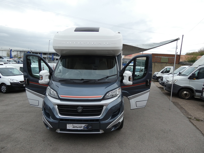 Fiat 2016 16 FIAT AUTO-TRAIL TRACKER RB HI-LINE 6 BERTH HD FIXED BED MEGA LOW MILES