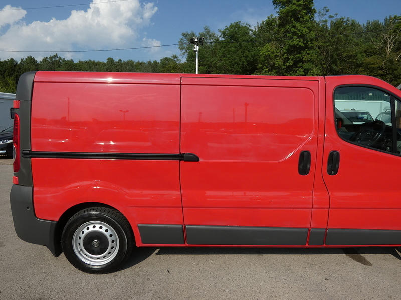 Vauxhall 2014 14 VAUXHALL VIVARO 2.0CDTI LWB ONLY 24K EX FIRE AND RESCUE DAY VAN