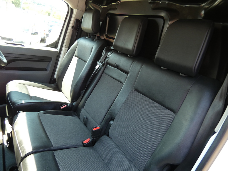 Peugeot 2017 67 PEUGEOT EXPERT 1.6 BLUEHDI PROFESSIONAL EX COUNCIL ONLY 37K