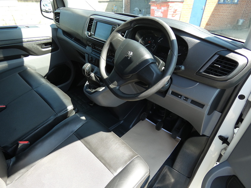 Peugeot 2017 67 PEUGEOT EXPERT 1.6 BLUEHDI PROFESSIONAL EX COUNCIL ONLY 37K