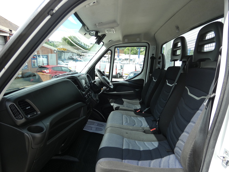 Iveco 2021 71 IVECO DAILY 2.3HPI 35C LWB 4M DROPSIDE PICKUP ONLY 80K DRW