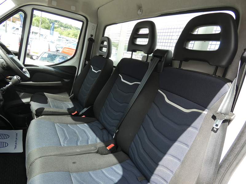 Iveco 2021 71 IVECO DAILY 2.3HPI 35C LWB 4M DROPSIDE PICKUP ONLY 80K DRW