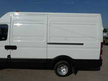 2010 59 IVECO DAILY 2.3TD L2H2 MWB 35C11 RARE TWIN WHEEL SHOWMANS DREAM ONLY 70K